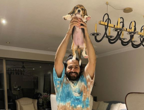 Varun Dhawan Celebrates Father's Day With His Cute Dog Joey; His Bhediya Kriti Sanon Asks When Joey And Her Dog Pheobe Can Have A F.R.I.E.N.D.S. Reunion!