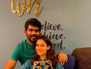 Nayanthara And Vignesh Shivan Pose With Their First International Award 